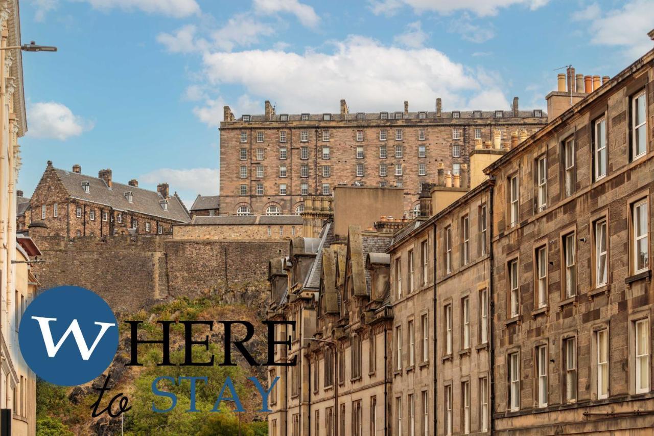Stylish 2Bed Apartment Underneath Edinburgh Castle Exteriör bild