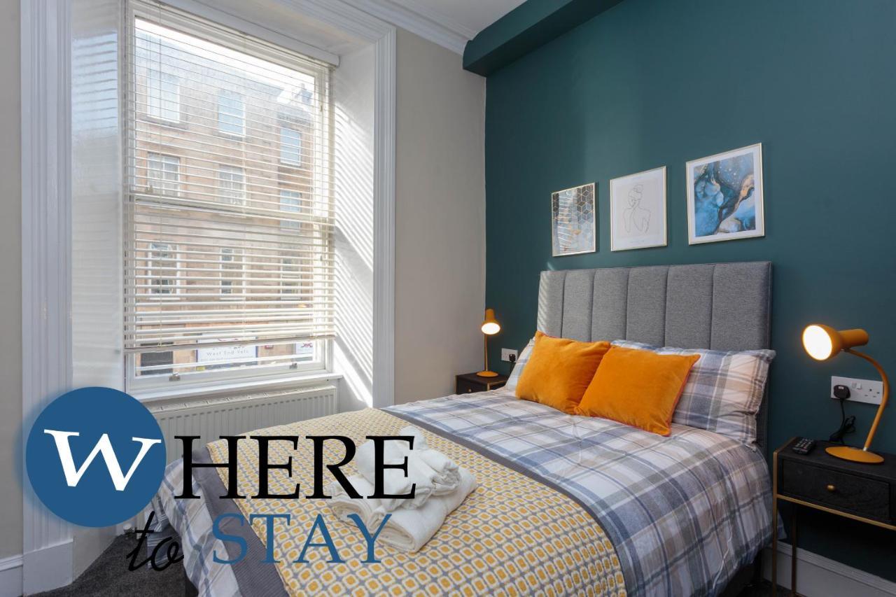 Stylish 2Bed Apartment Underneath Edinburgh Castle Exteriör bild